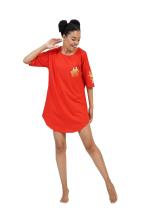 Rochie de casă Vienetta roșie, mânecă 3/4, imprimeu „Smile to the world”